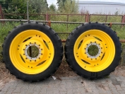 Set smalle wielen  BKT 270/95R38 