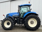 New Holland T7040 PC