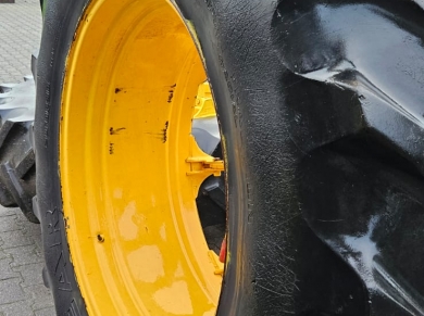 Dubbellucht 20.8R38 Good Year 20.8R38 7 ster Molcon